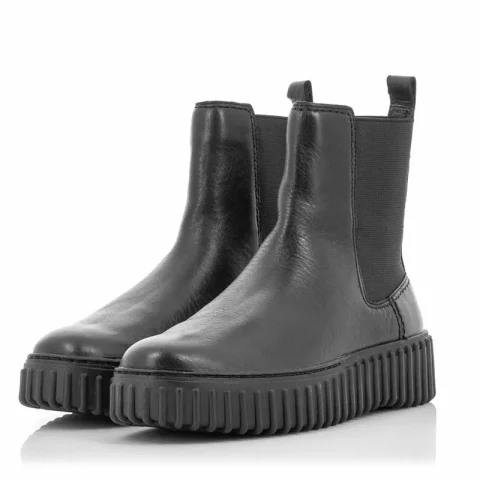 Дамски Равни Боти CLARKS – 26173858 TORHILL MAPLE BLACK — снимка 2