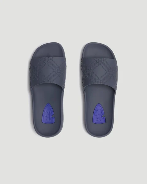 Embossed Check Dive Slides in Magnet — снимка 4