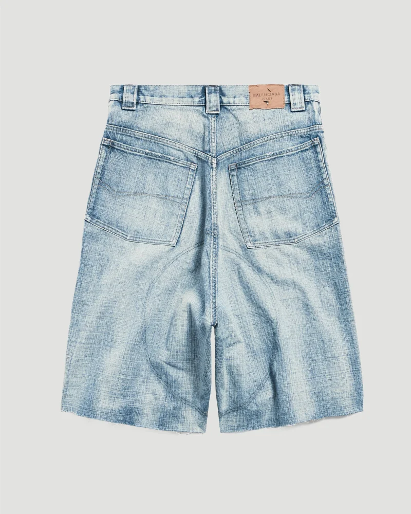 Knee Dart Shorts in Light Blue — снимка 2