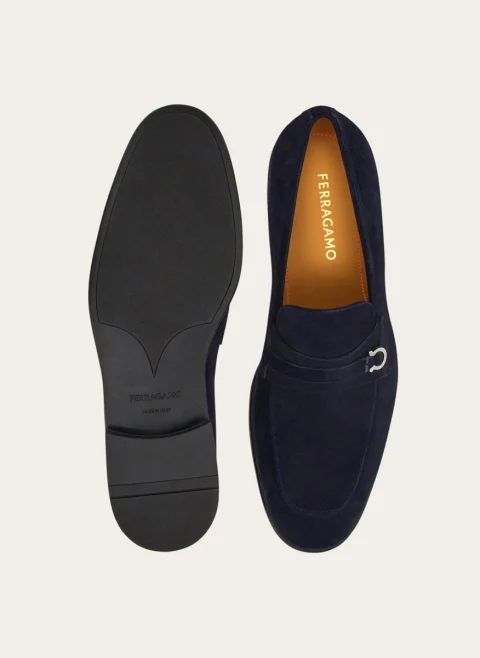 Велурени мокасини с орнамент 'Gancini' Ferragamo — снимка 6