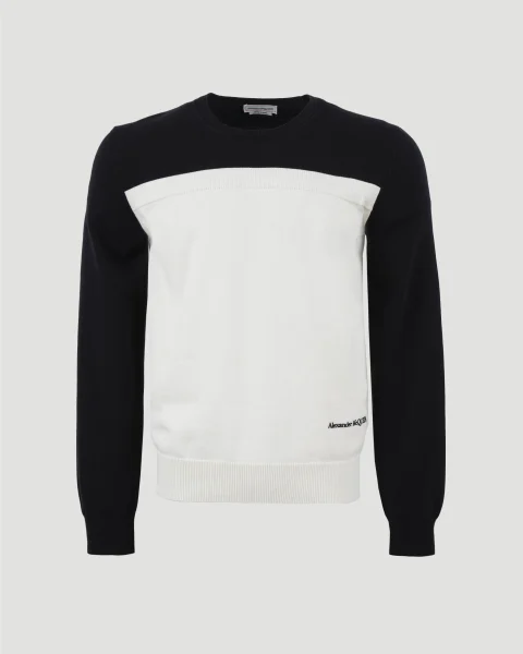 Pullover in Black and White