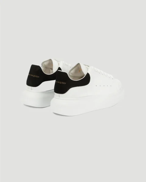 Oversized Sneaker in White and Black — снимка 4