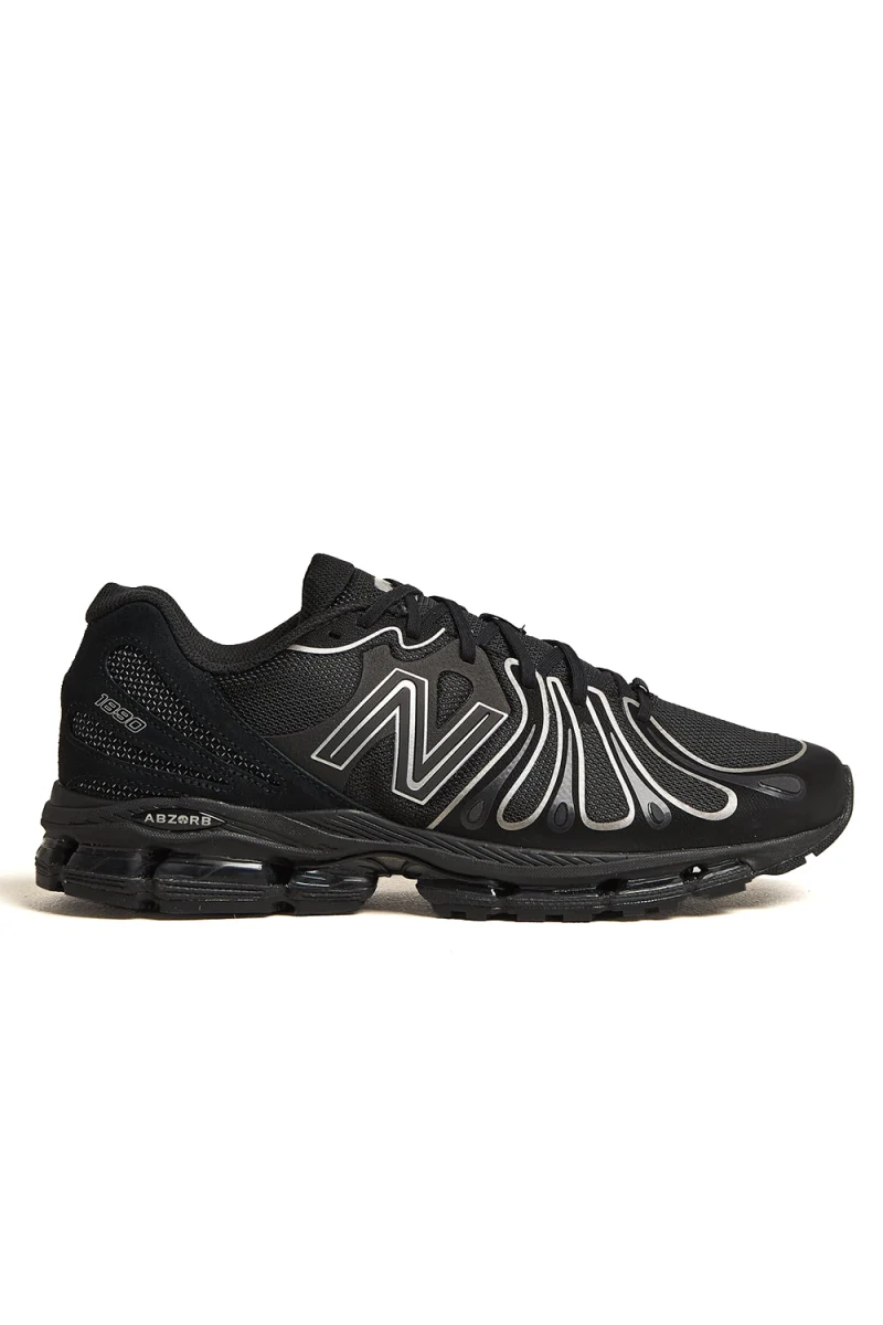 Sneakers U189093H black