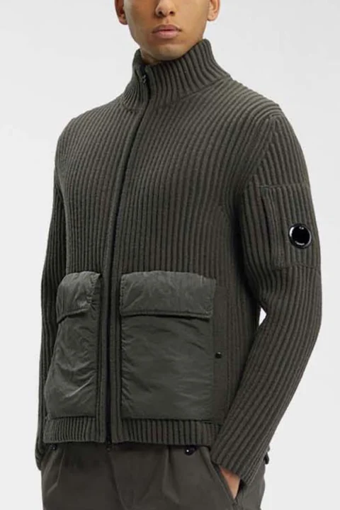 Жилетка 15CMKN226A005504M 670 olive night — снимка 2