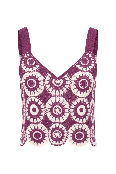 Top Onlyvonne S/L 15289731 19-2315 TCX grape wine