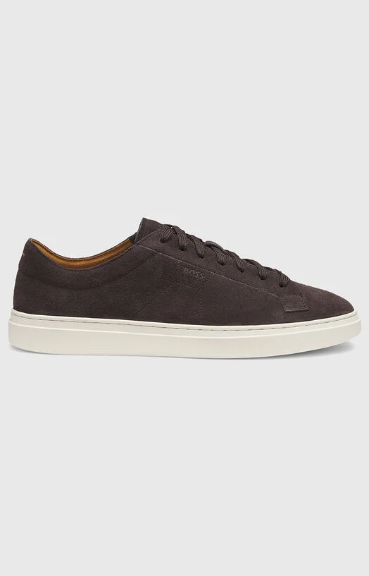 Спортни обувки от велур