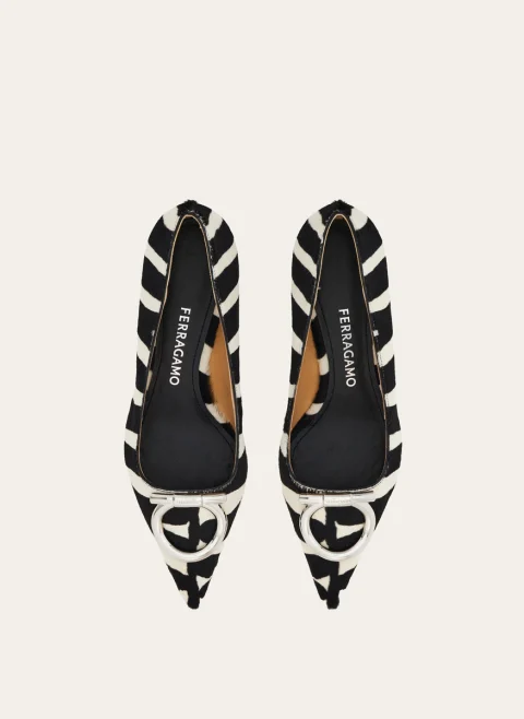 Обувки на ток 'Pony fur' Ferragamo — снимка 3