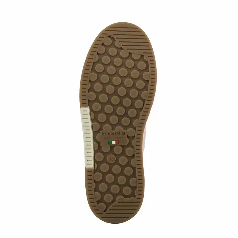 Дамски Сникърс NERO GIARDINI – I514220D MILK — снимка 4