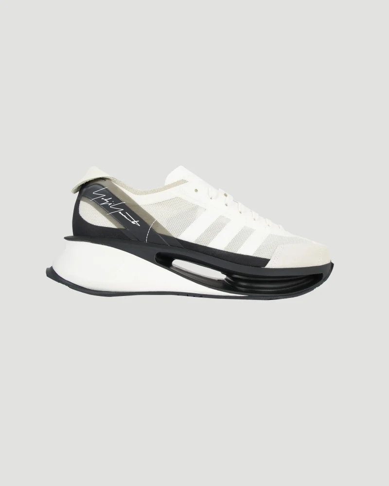 Gendo Run Trainers White and Black