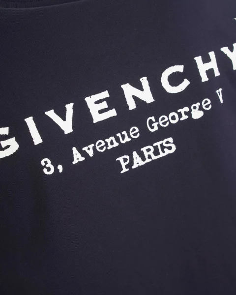 T-Shirt in Cotton with Givenchy Stamp Print in Navy — снимка 2