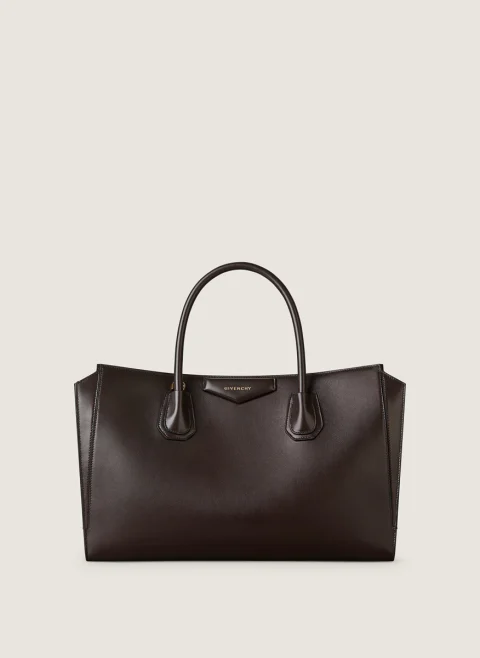 Чанта 'Antigona Catchall Medium' Givenchy