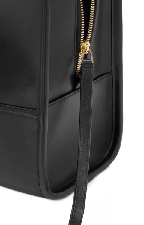 Loewe Large Skived Amazona 180 Bag in Soft Calfskin — снимка 5