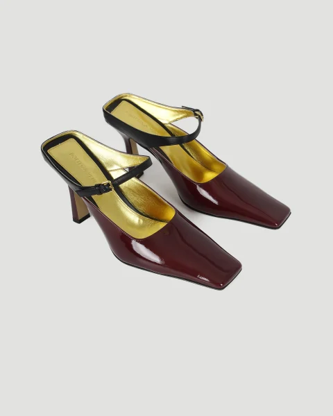Mary Jane Pumps in Patent Leather — снимка 2