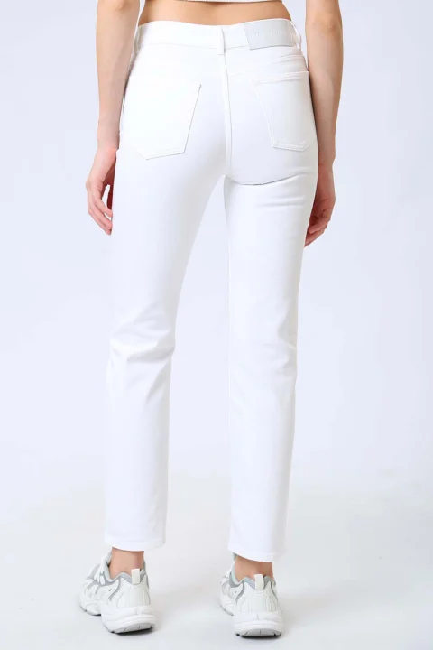 Jeans 5 Pocket Classic Tapered Comf J00212T6249H001 w001 white — снимка 2