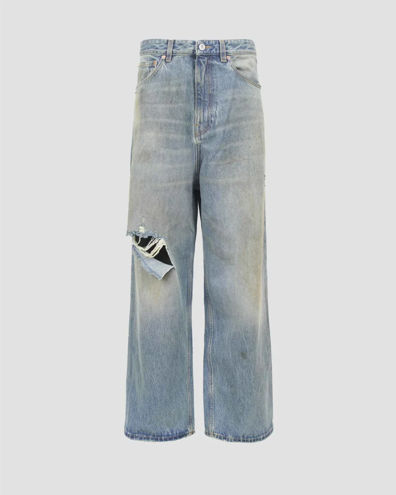 Distressed Baggy Jeans