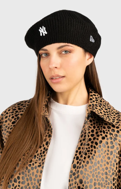 Барета NEW YORK YANKEES — снимка 2
