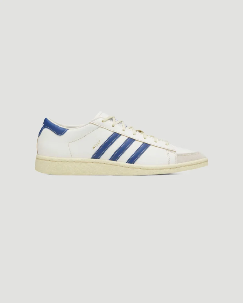 Chavarria Jabbar Low-Profile Shoes in White