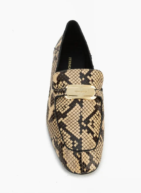 Мокасини с метален детайл Ferragamo — снимка 5